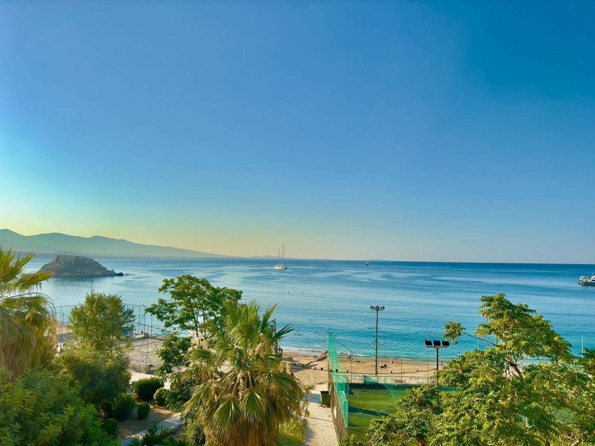 Apartment Center Piraeus Location Kastella Passalimani Port Extérieur photo