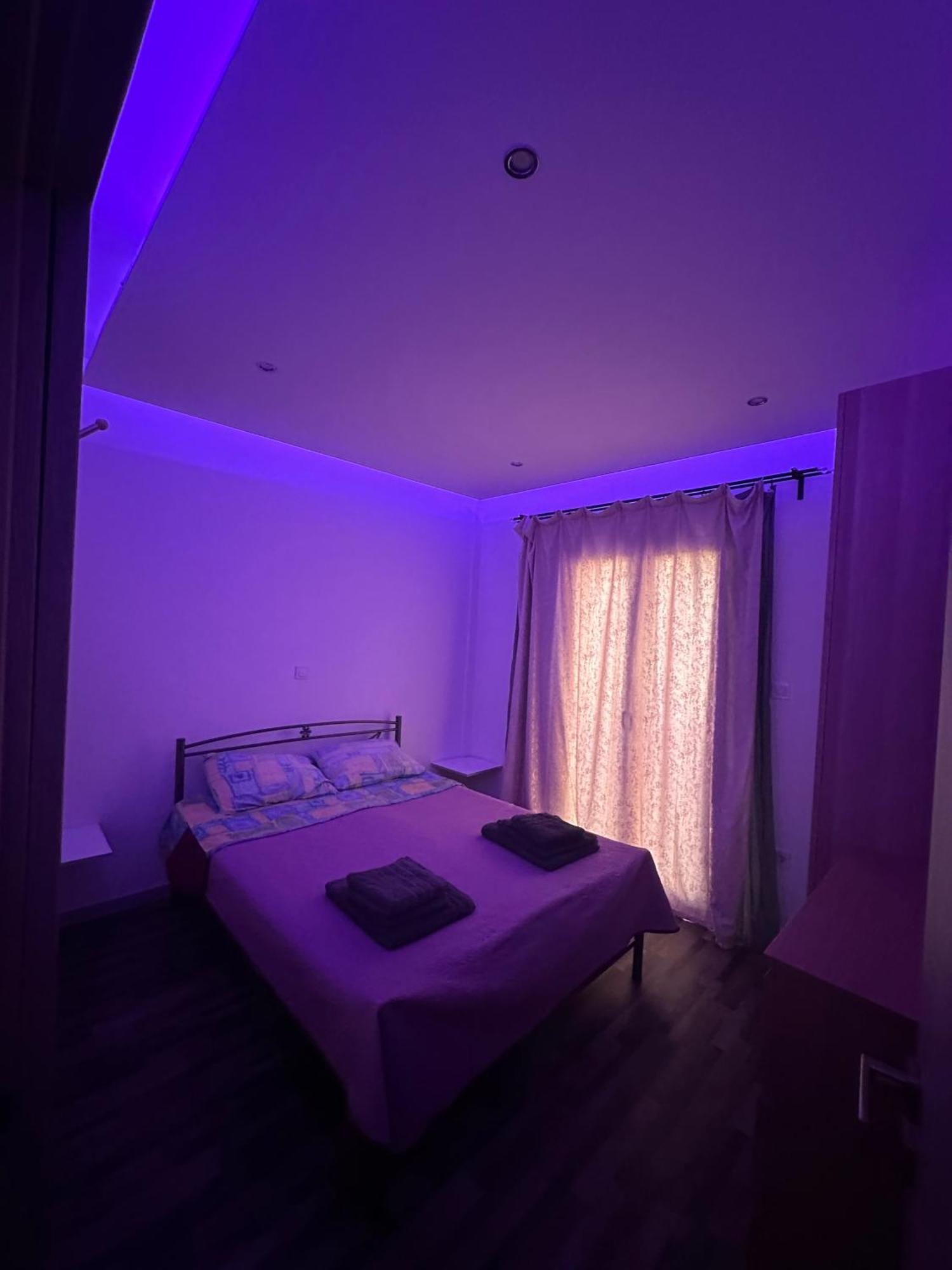 Apartment Center Piraeus Location Kastella Passalimani Port Extérieur photo