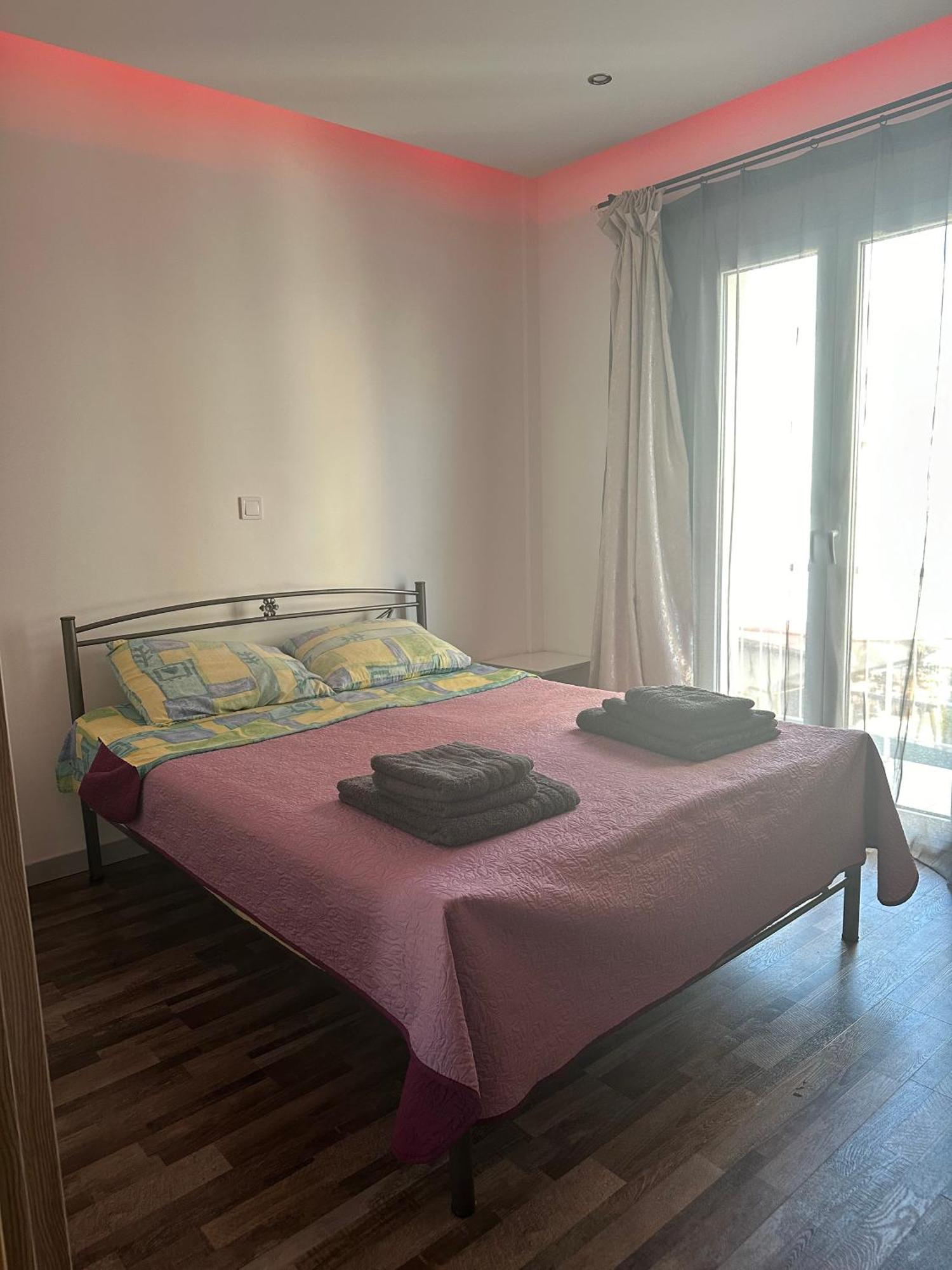 Apartment Center Piraeus Location Kastella Passalimani Port Extérieur photo
